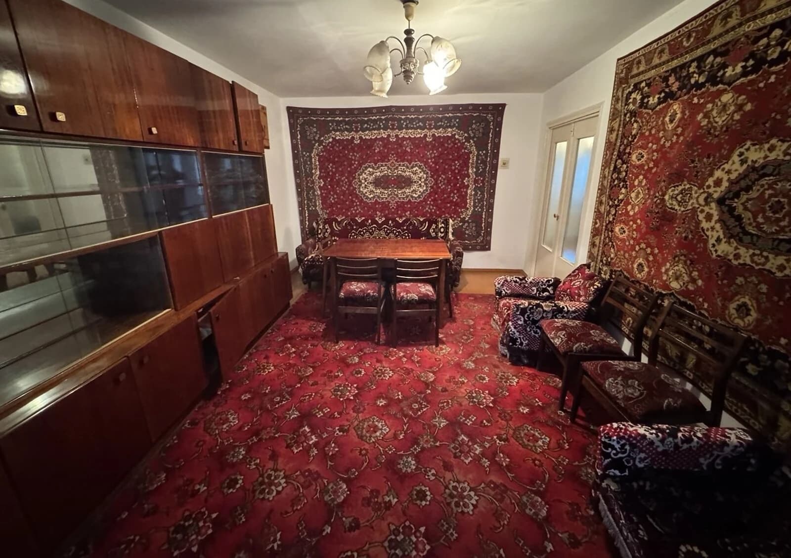 2-кімнатна квартира, 12-школа: без ремонту, торг можливий - фото 1