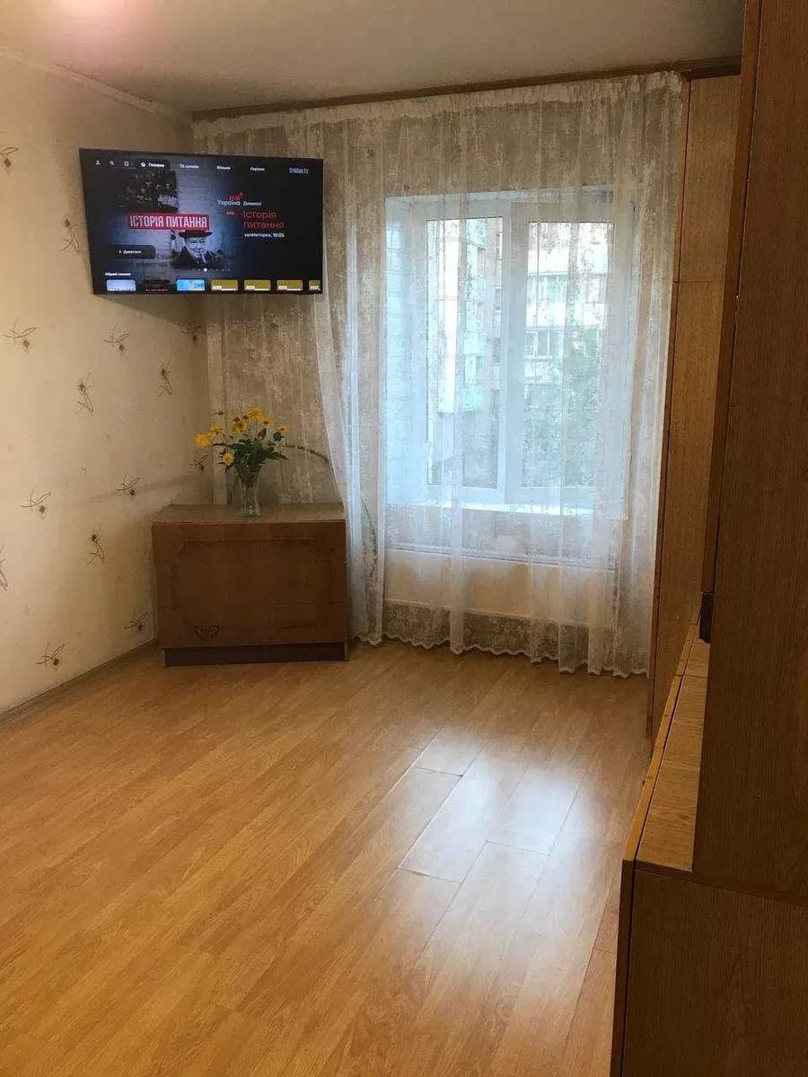 1-кімнатна квартира, Святошинський: житловий стан, меблі та техніка - фото 1
