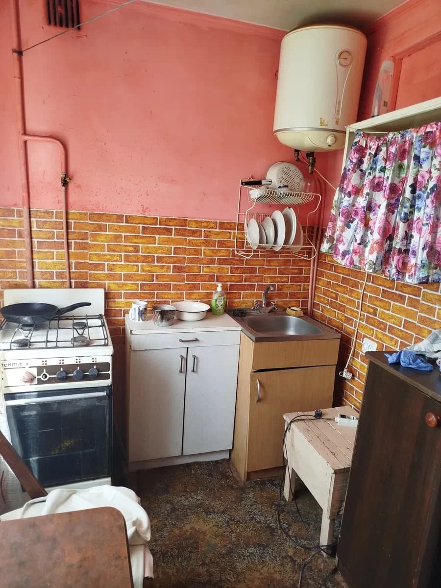 1-кімнатна квартира, Харитксу: під ремонт, біла цегла, 2 поверх - фото 3