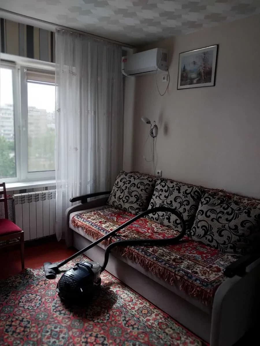 1-кімнатна квартира, Дарницький: косметичний ремонт, без тварин - фото 3