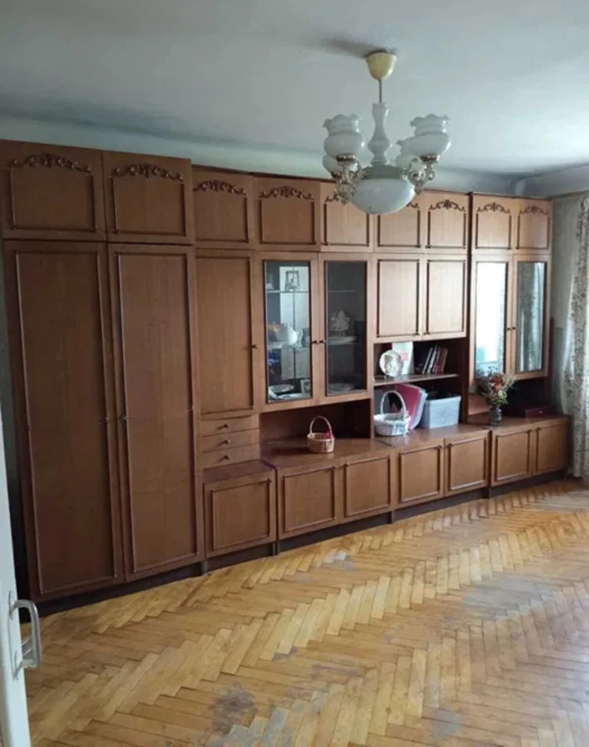 1-кімнатна квартира, Київ: балкон, внутрішній двір - фото 1
