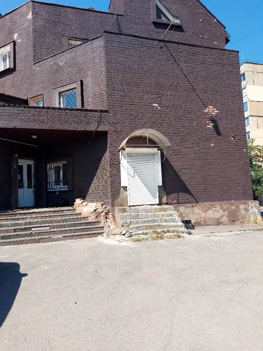 Приміщення, Саксаганський: два входи, великий трафік - фото 1