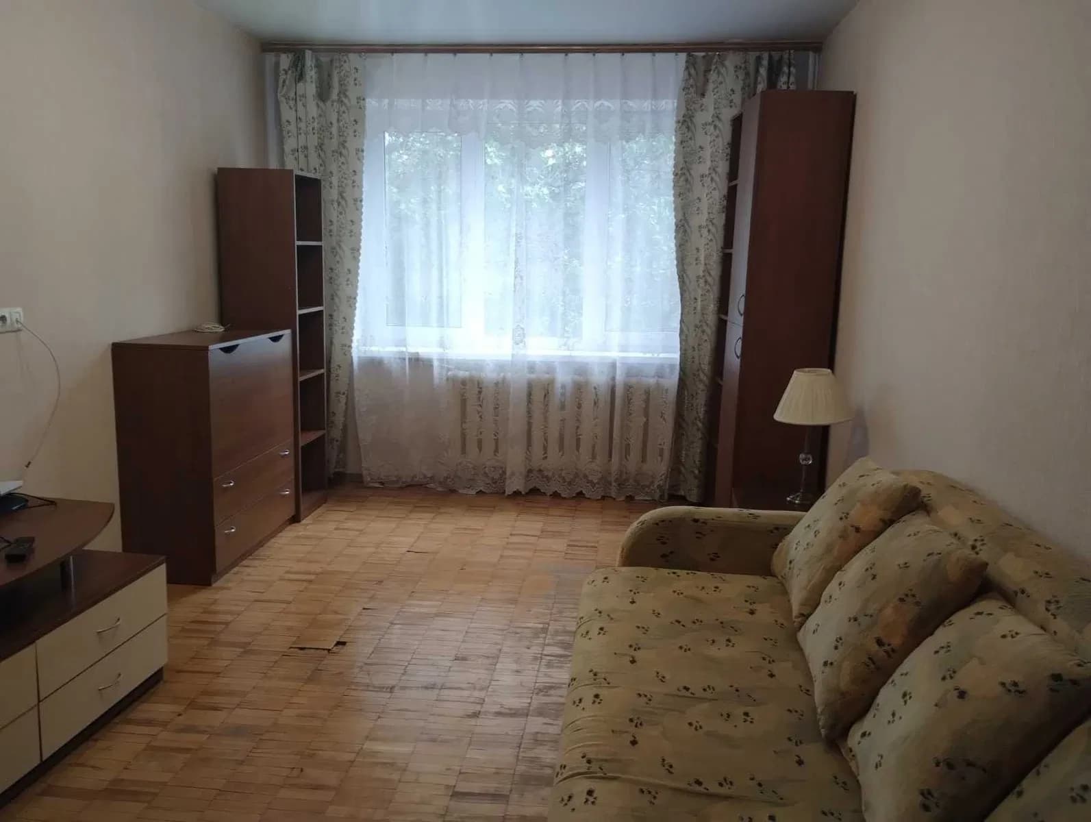 1-кімнатна квартира, Голосіївський: меблі й техніка, метро Деміївська - фото 1