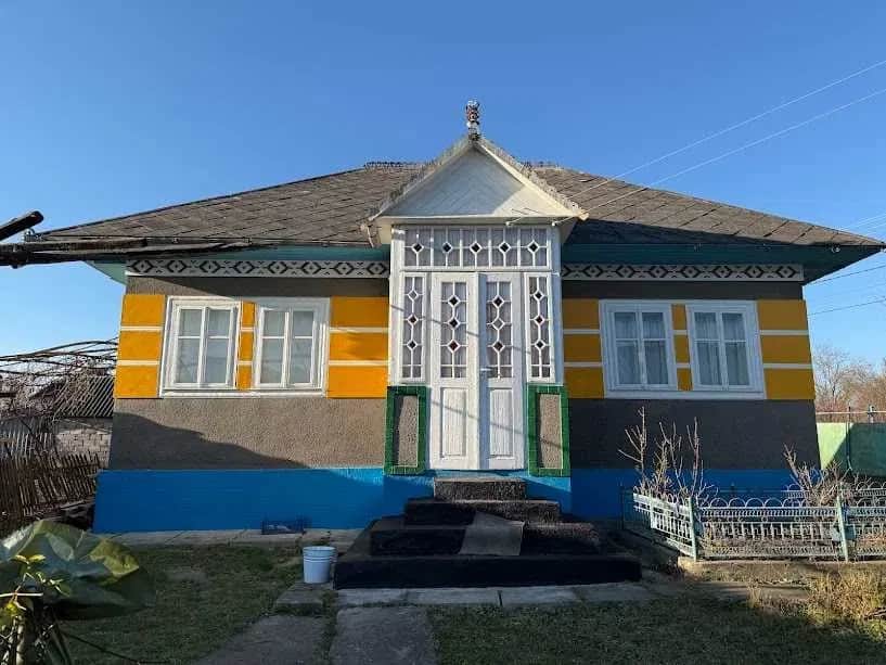 Будинок, Керстенці: два будинки, криниця, 400 метрів до зупинки - фото 1