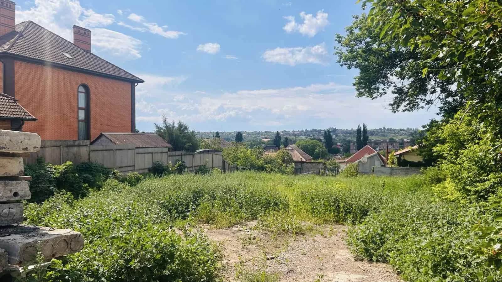 Ділянка 10 соток, Центрально-Міський: комерційна та житлова забудова - фото 1