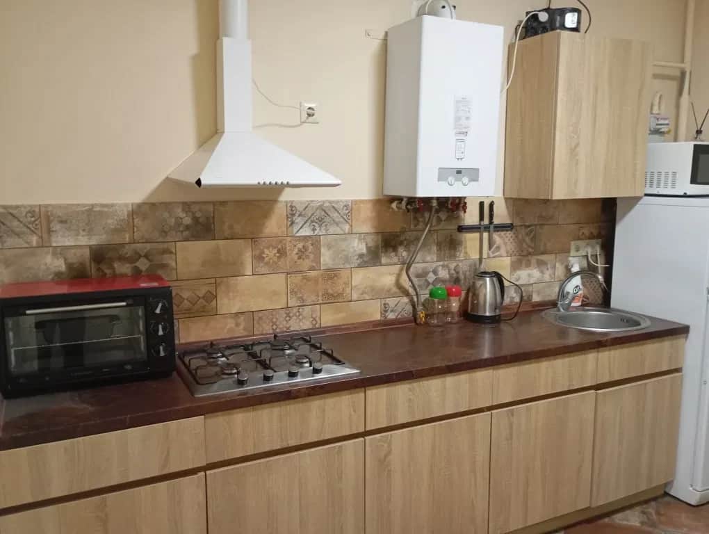 1-кімнатна квартира, Ірпінь: євроремонт, газове опалення - фото 1