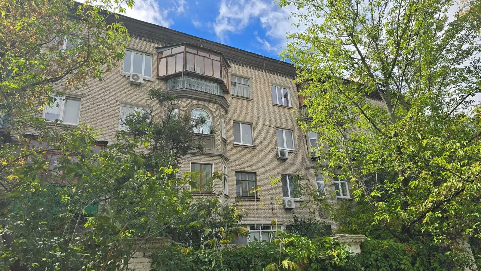 2-кімнатна квартира, Дніпровський: сталінка, метро Дарниця - фото 1