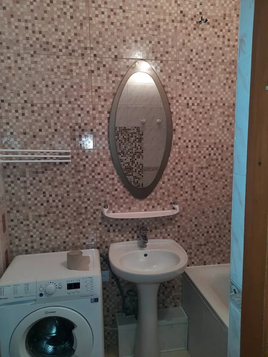 3-кімнатна квартира, Приморський: балкон 20 м², власний вхід - фото 3