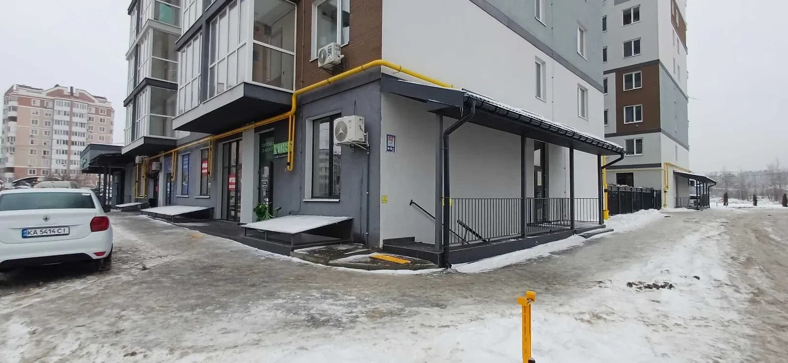Приміщення у ЖК Idilika Avenue: фасадний вхід, з ремонтом - фото 1