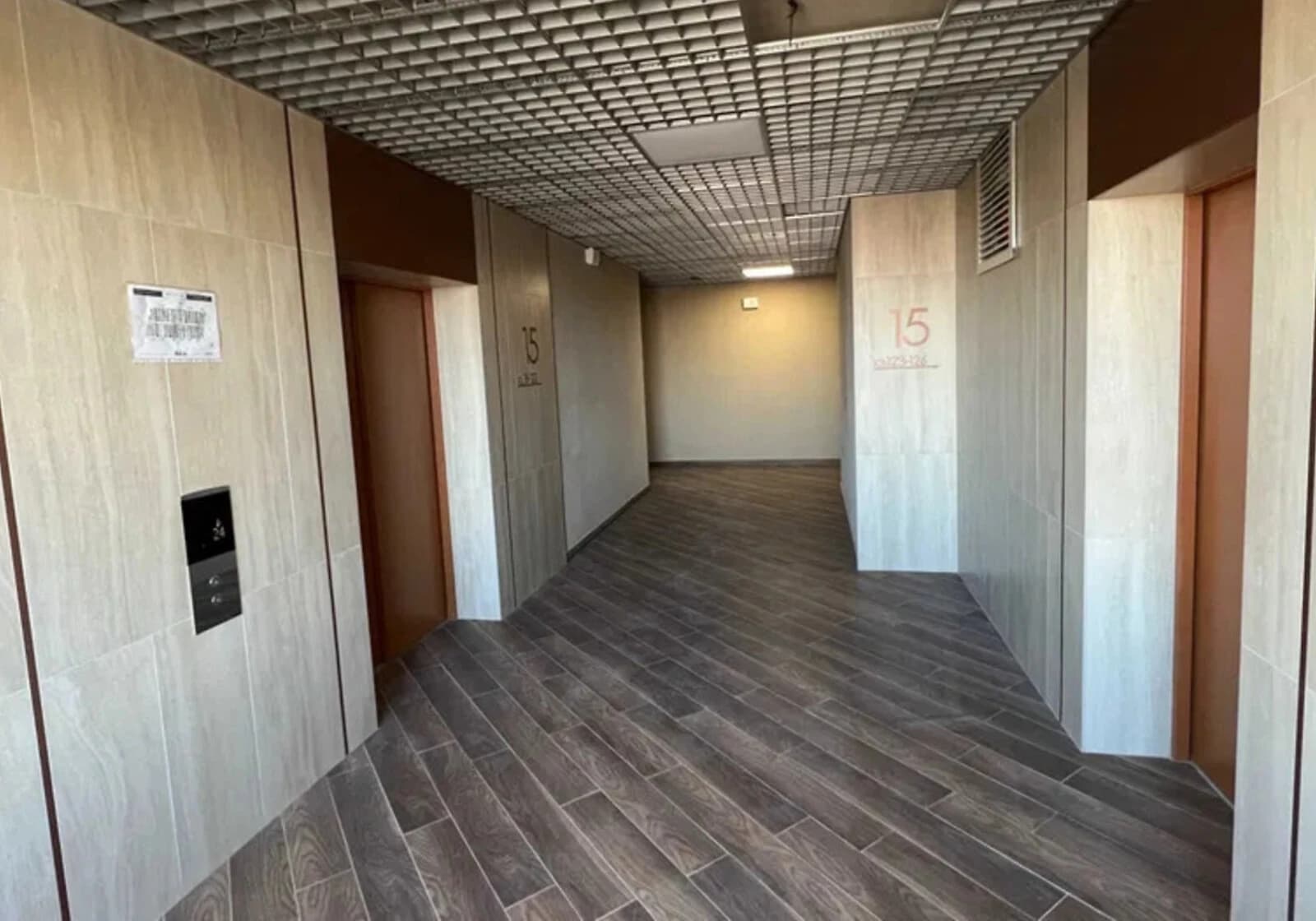 1-кімнатна квартира, Київ: цегляні стіни, 2022 року - фото 1