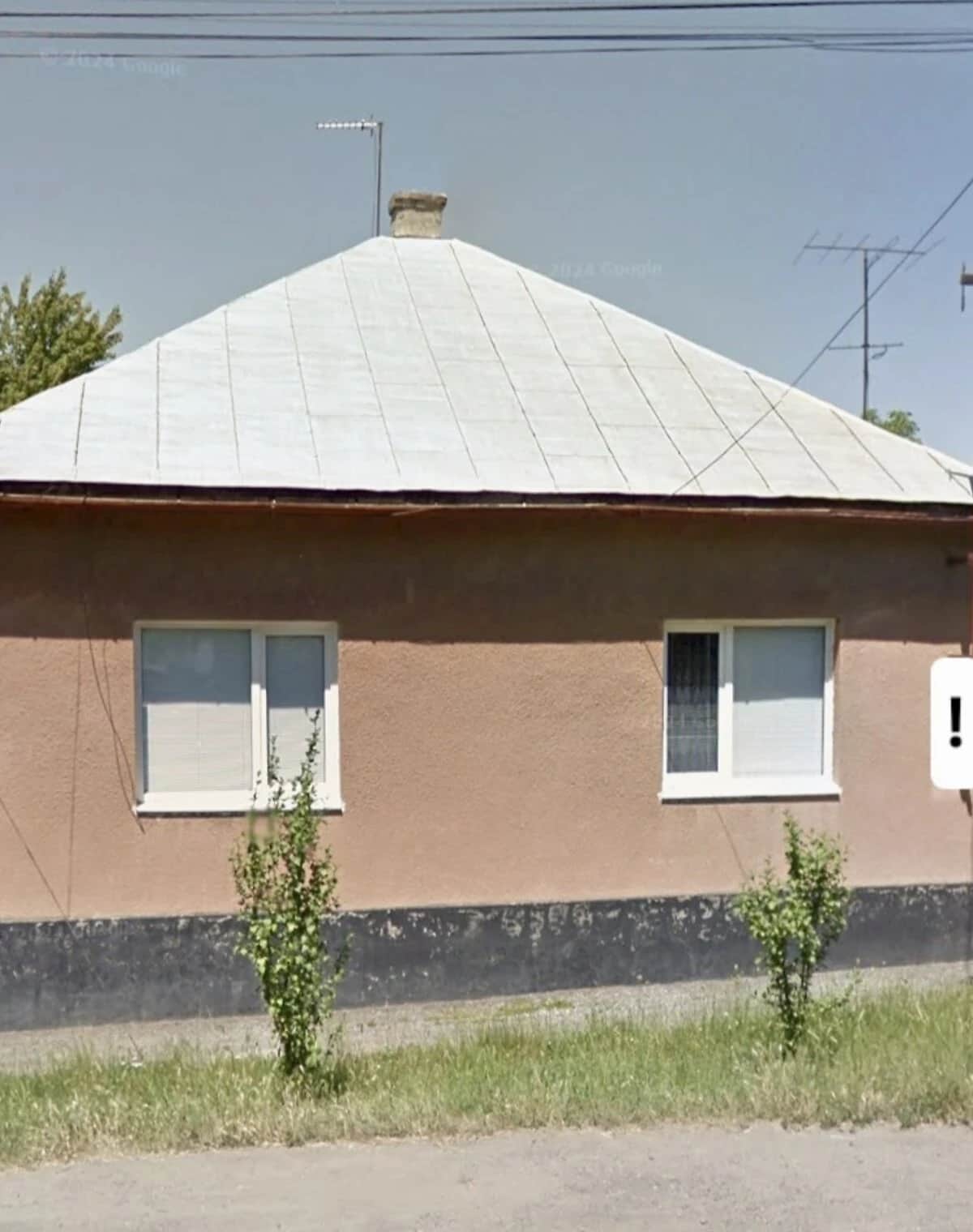 Будинок, Виноградів: веранда, 10 соток, гараж із підвалом - фото 1