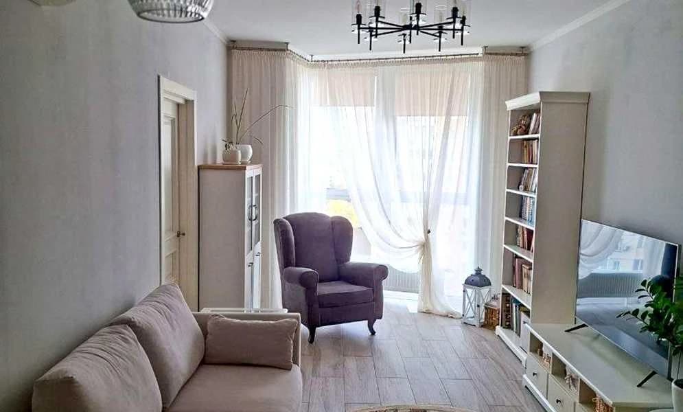 2-кімнатна квартира у ЖК Позняки-4а: 3 кімнати, тепло без світла - фото 2