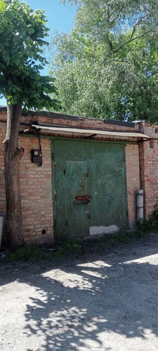 Гараж, Полтава: підвал по периметру, яма і стелажі - фото 1