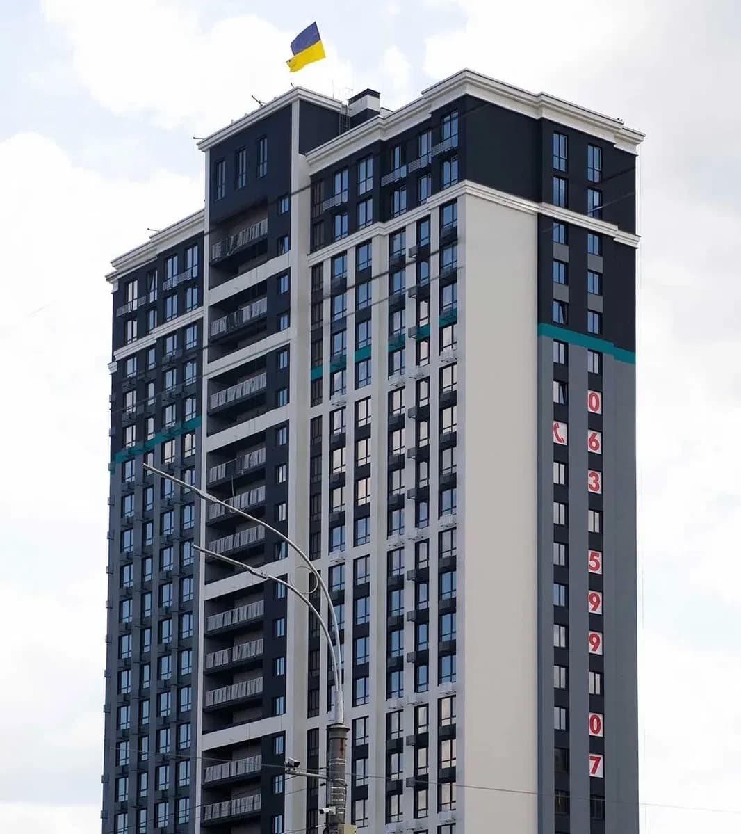 1-кімнатна квартира у ЖК Hello house: вільне планування, паркінг - фото 1