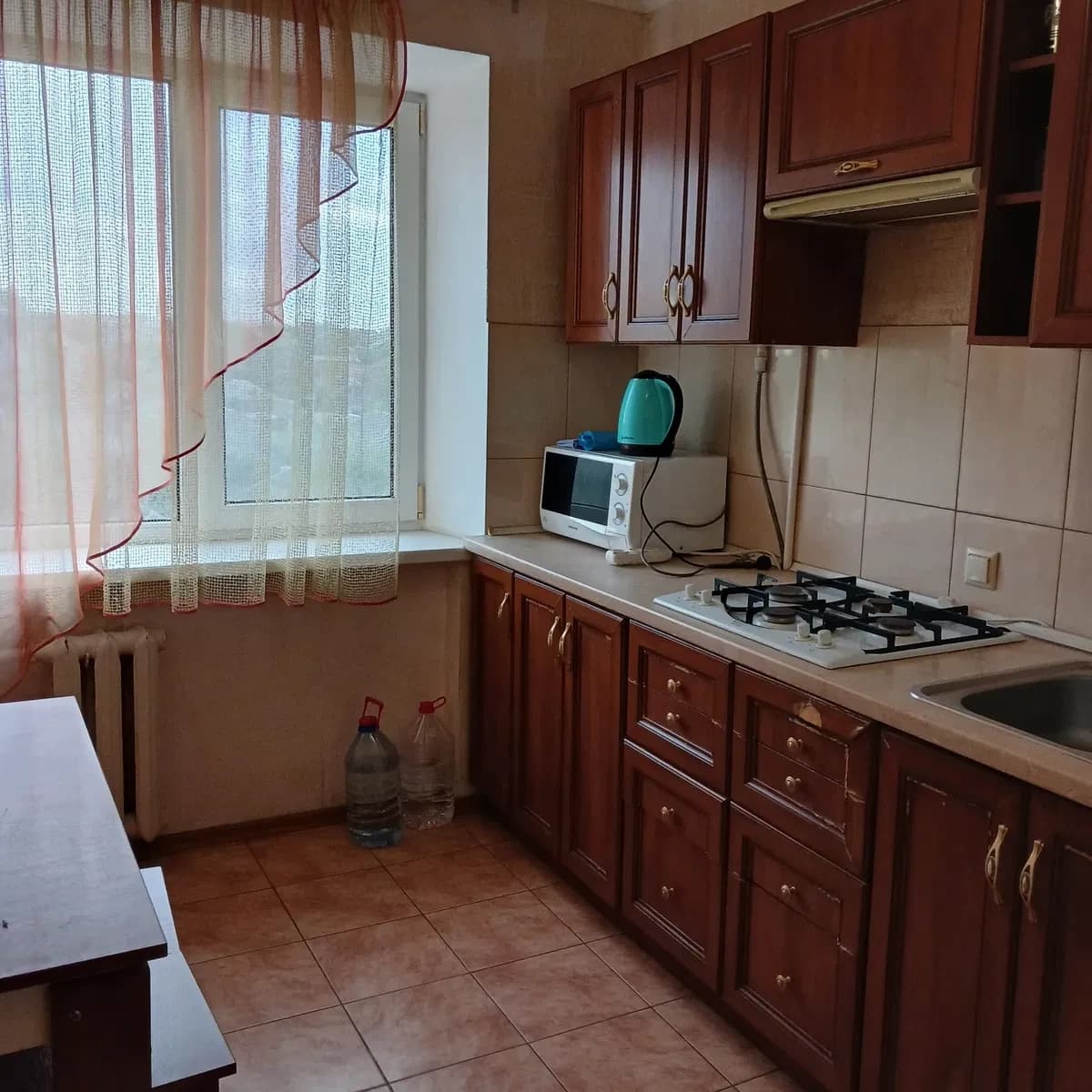 1-кімнатна квартира, Соляні: кімната з нішею, цегляний будинок - фото 1