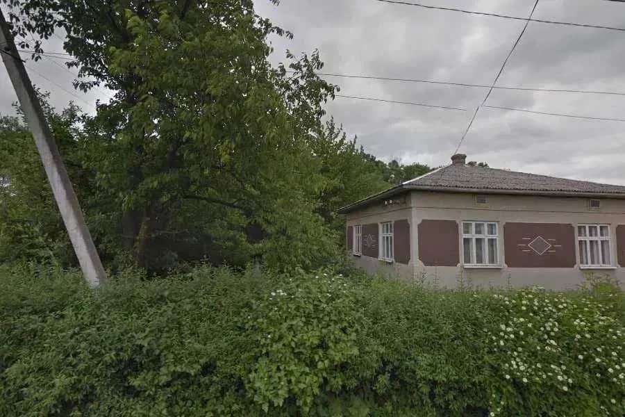 Будинок, Долина: 13 соток, поруч церква, газове опалення - фото 1