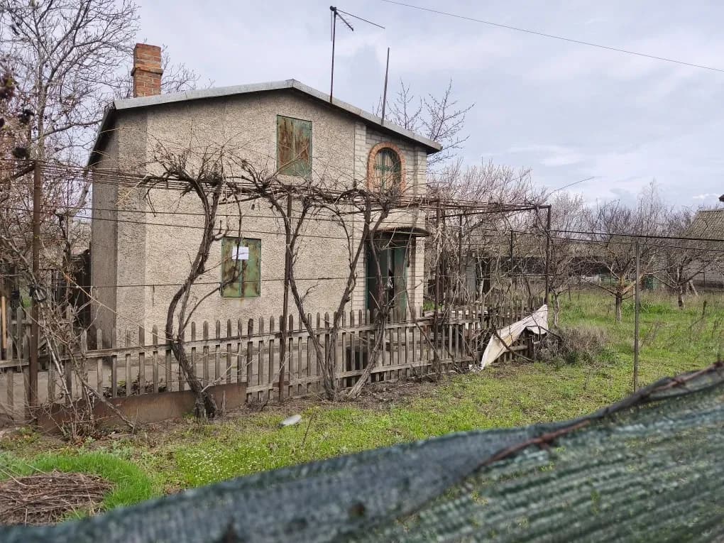 Дача, Веселі дачі: Карачуни, 2 ділянки - фото 1