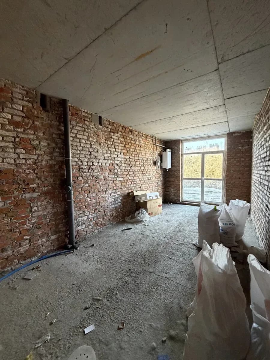 Студія у ЖК Sanville Park: власне подвір’я 13 м², панорамні вікна - фото 3