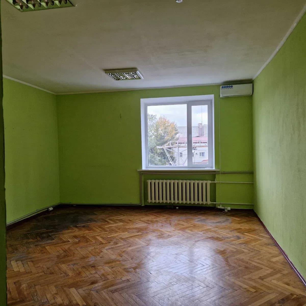 Офіс, Солом'янський: метро Берестейська, власна котельня - фото 1