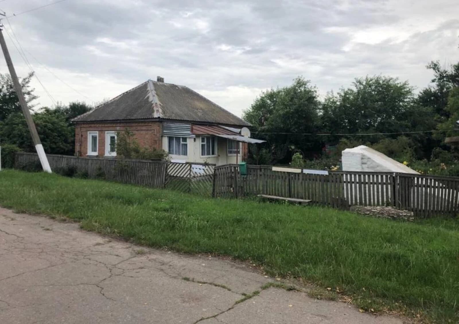 Будинок, Переволочна: 20 соток, газове опалення, город і сад - фото 1