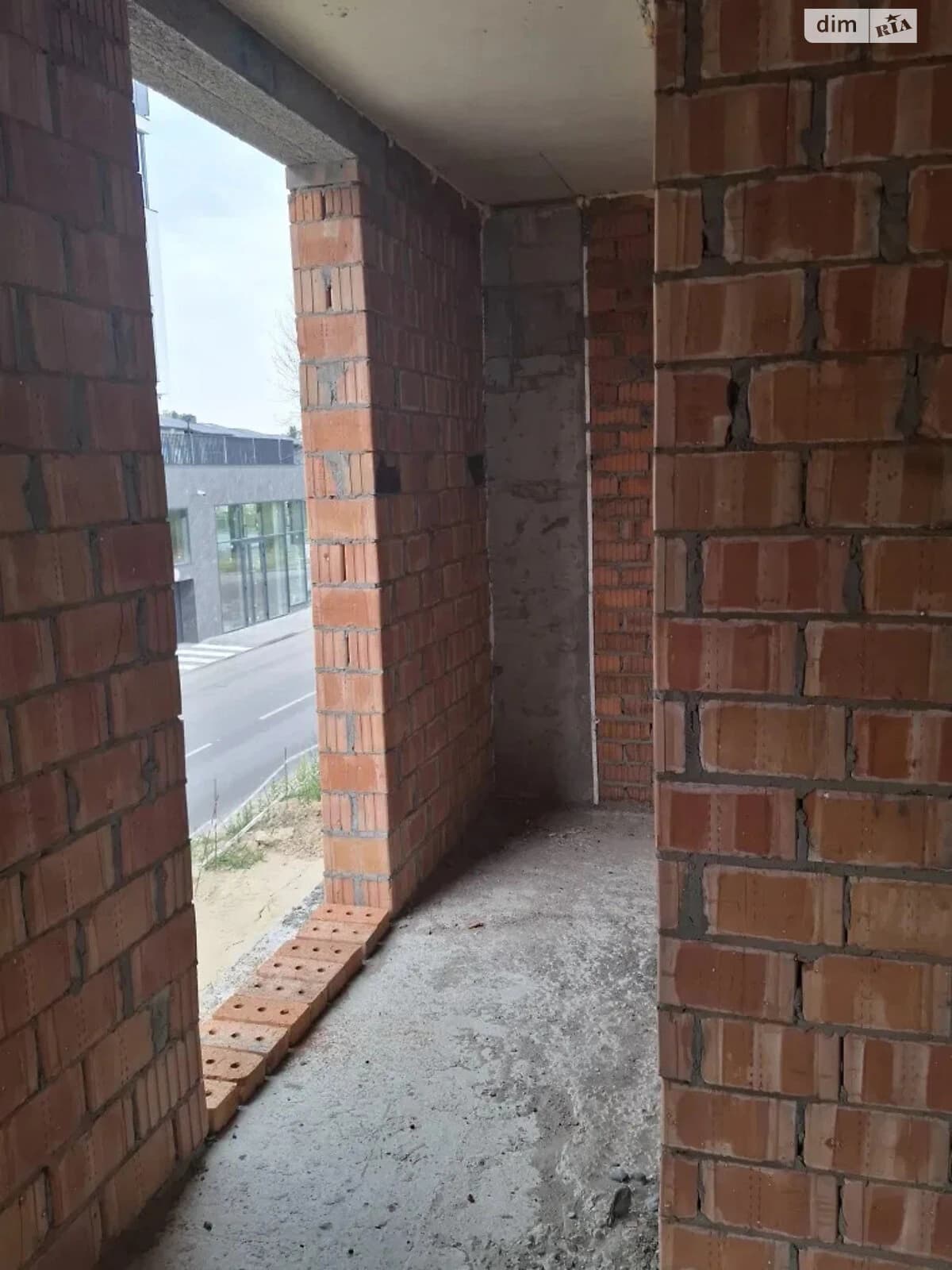 1-кімнатна квартира, Замарстинів: новобудова, цегляні стіни - фото 4