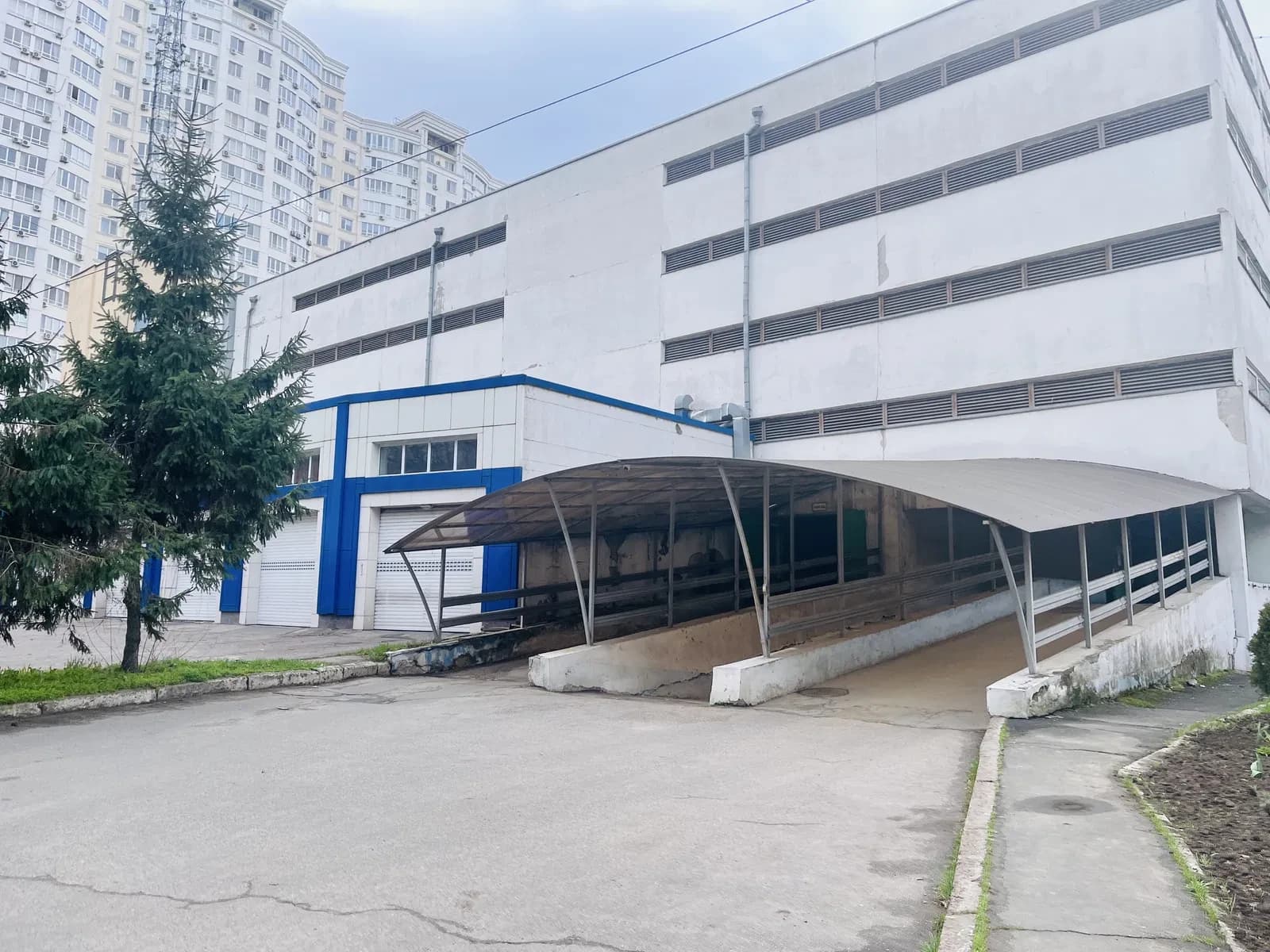 Паркомісце, Приморський: критий наземний, цілодобова охорона, торг - фото 3