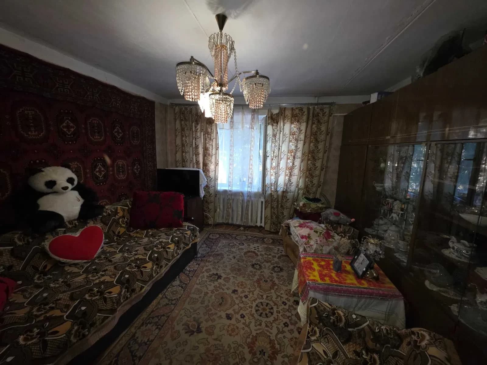2-кімнатна квартира, Подільський: у центрі, житловий стан, лоджія - фото 1