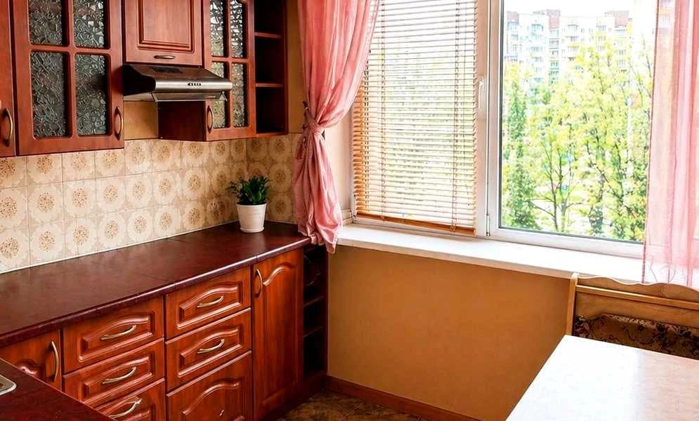 2-кімнатна квартира, Подільський: лоджія на дві кімнати, жилий стан - фото 2