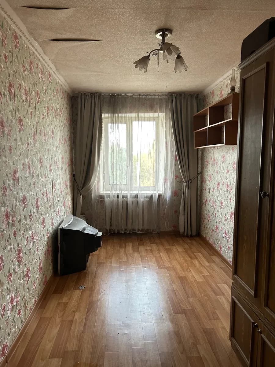 3-кімнатна квартира, Павлоград: центр, площа за 5 хв - фото 1