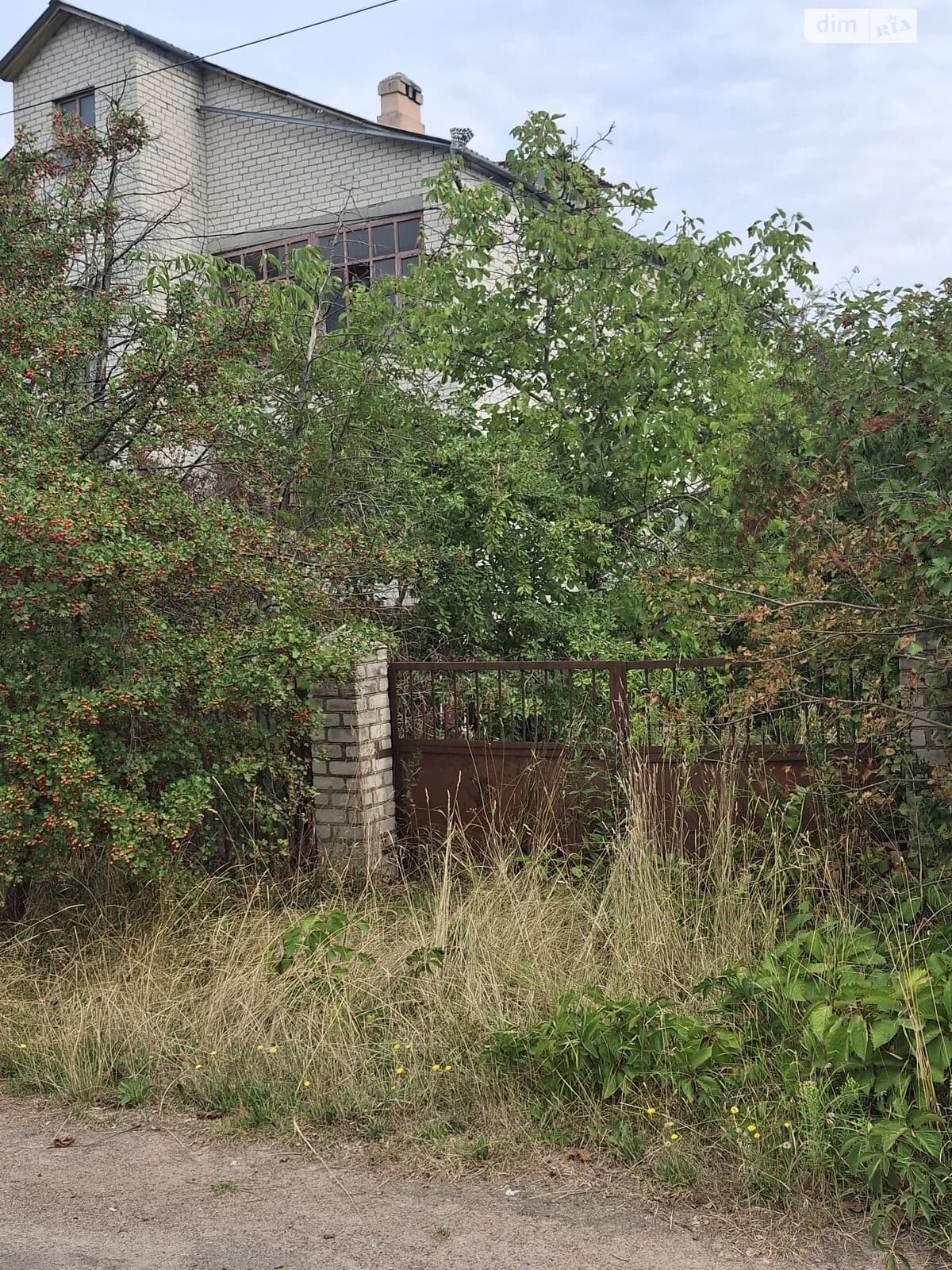 Будинок, Мальованка: ділянка 10 соток, 3 поверхи - фото 1