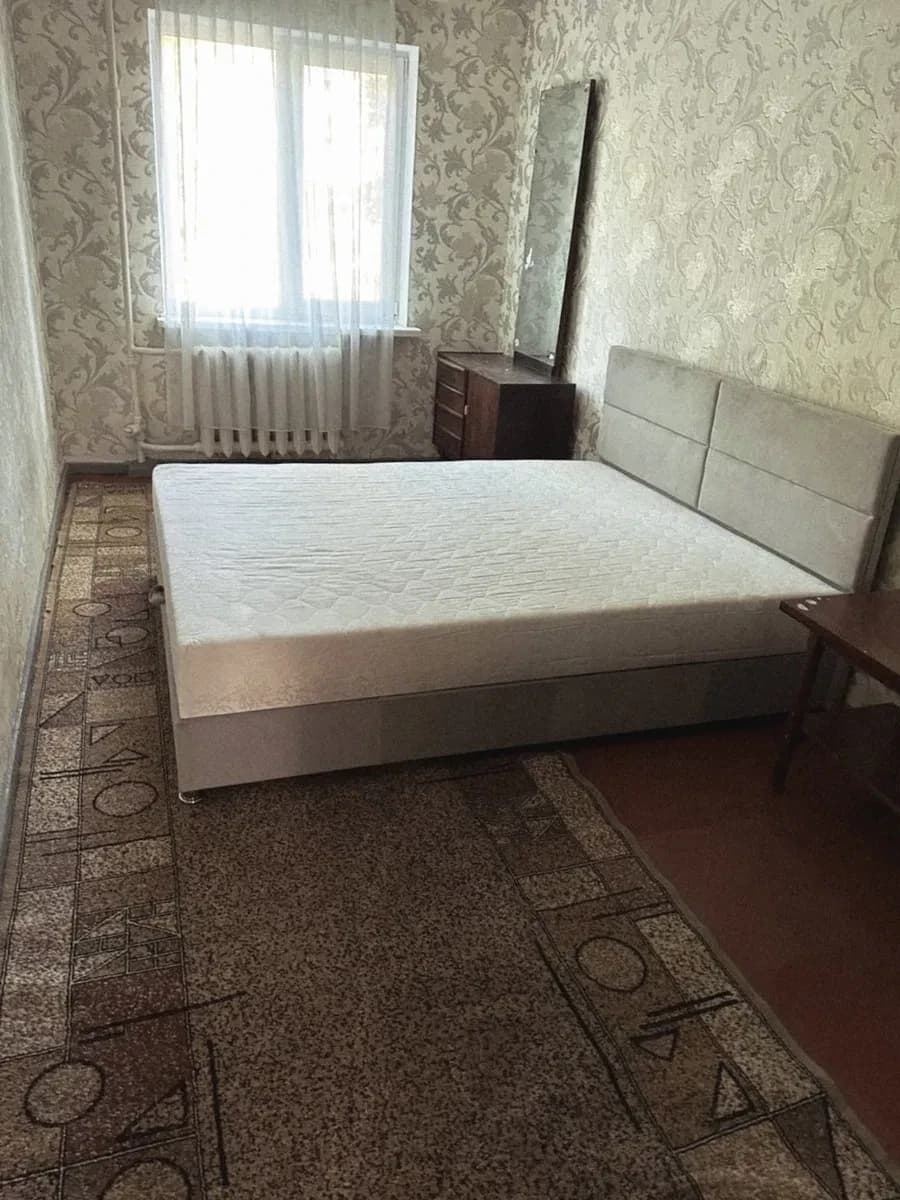 3-кімнатна квартира, Хаджибейський: авторський ремонт, нове ліжко - фото 4