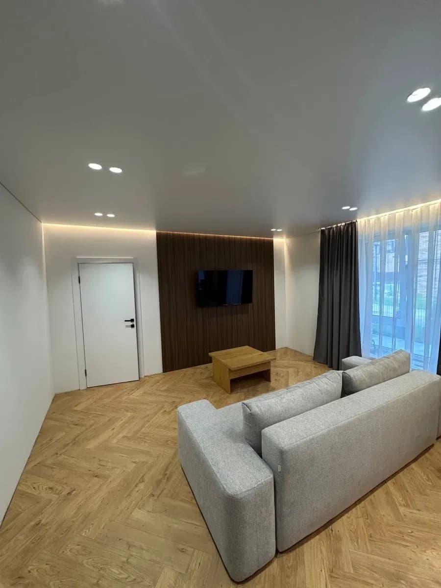 2-кімнатна квартира у ЖК Долішній: єОселя, патіо 49 м², тераса - фото 2