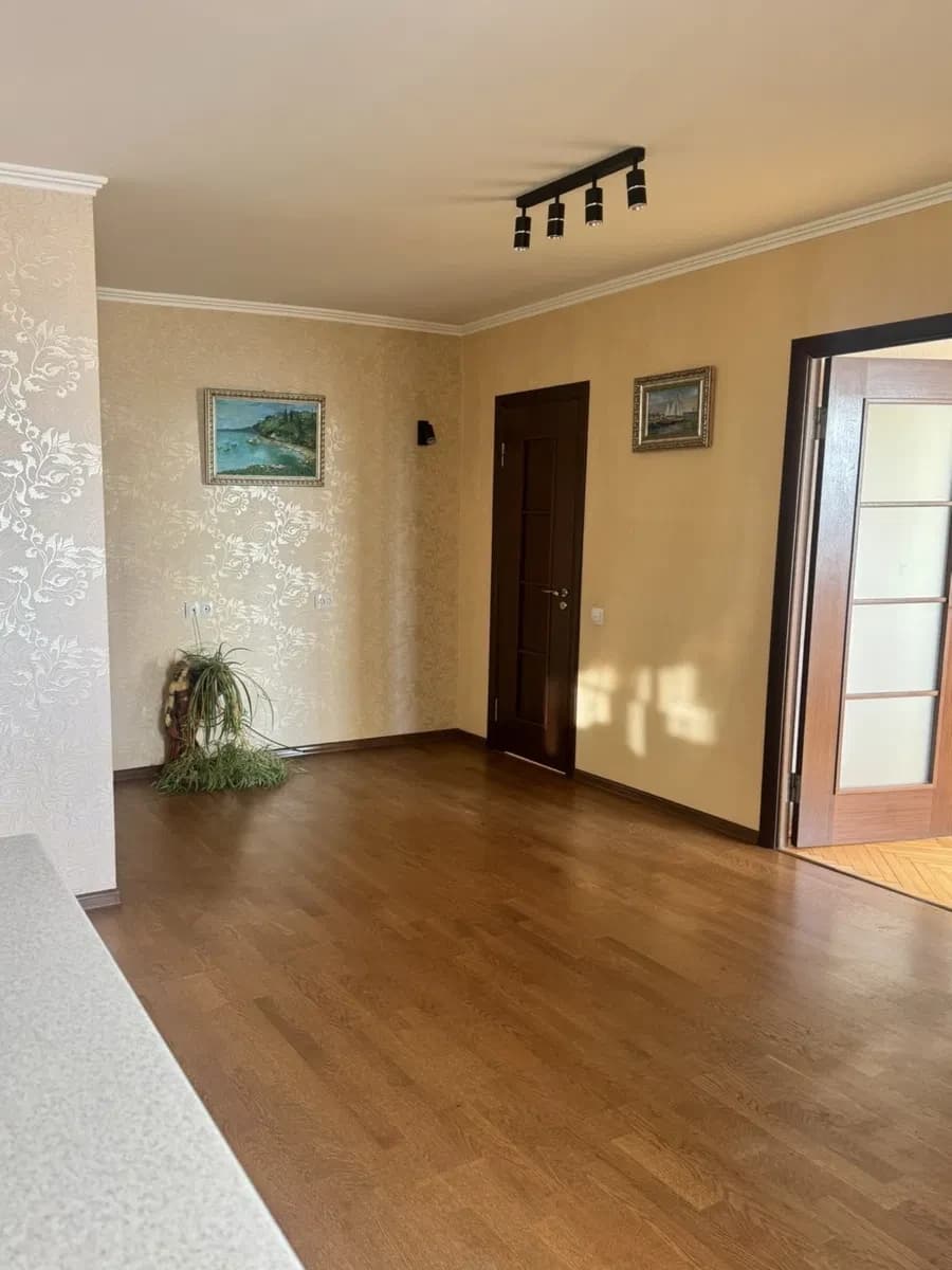 2-кімнатна квартира, Шептицький: якісний ремонт, 2 санвузли - фото 2