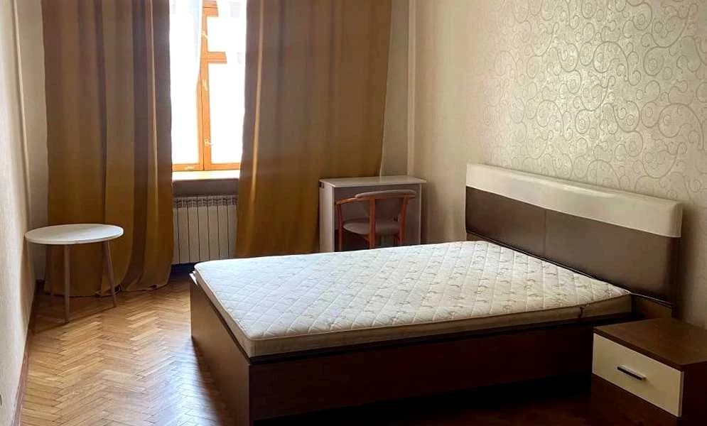 2-кімнатна квартира, Печерський: охорона цілодобово, підземний паркінг - фото 4