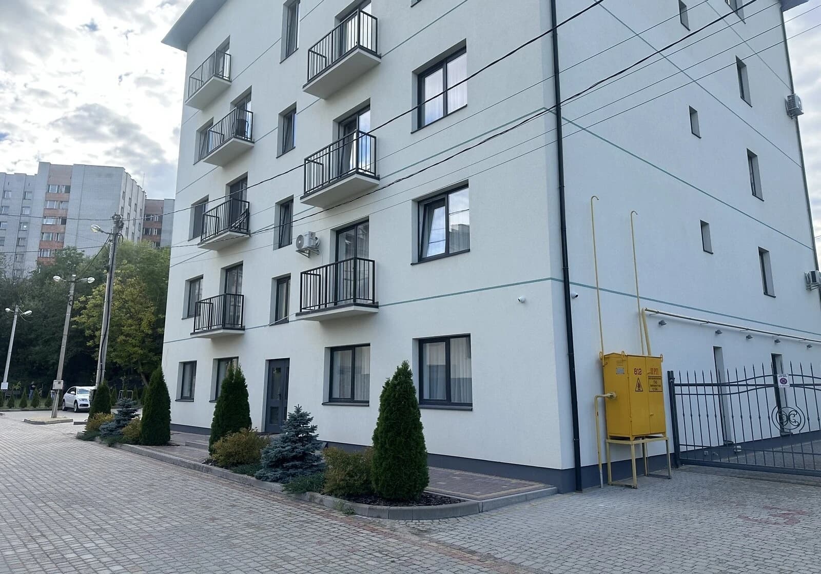 2-кімнатна квартира, Батальна: паркомісце, газове опалення - фото 4