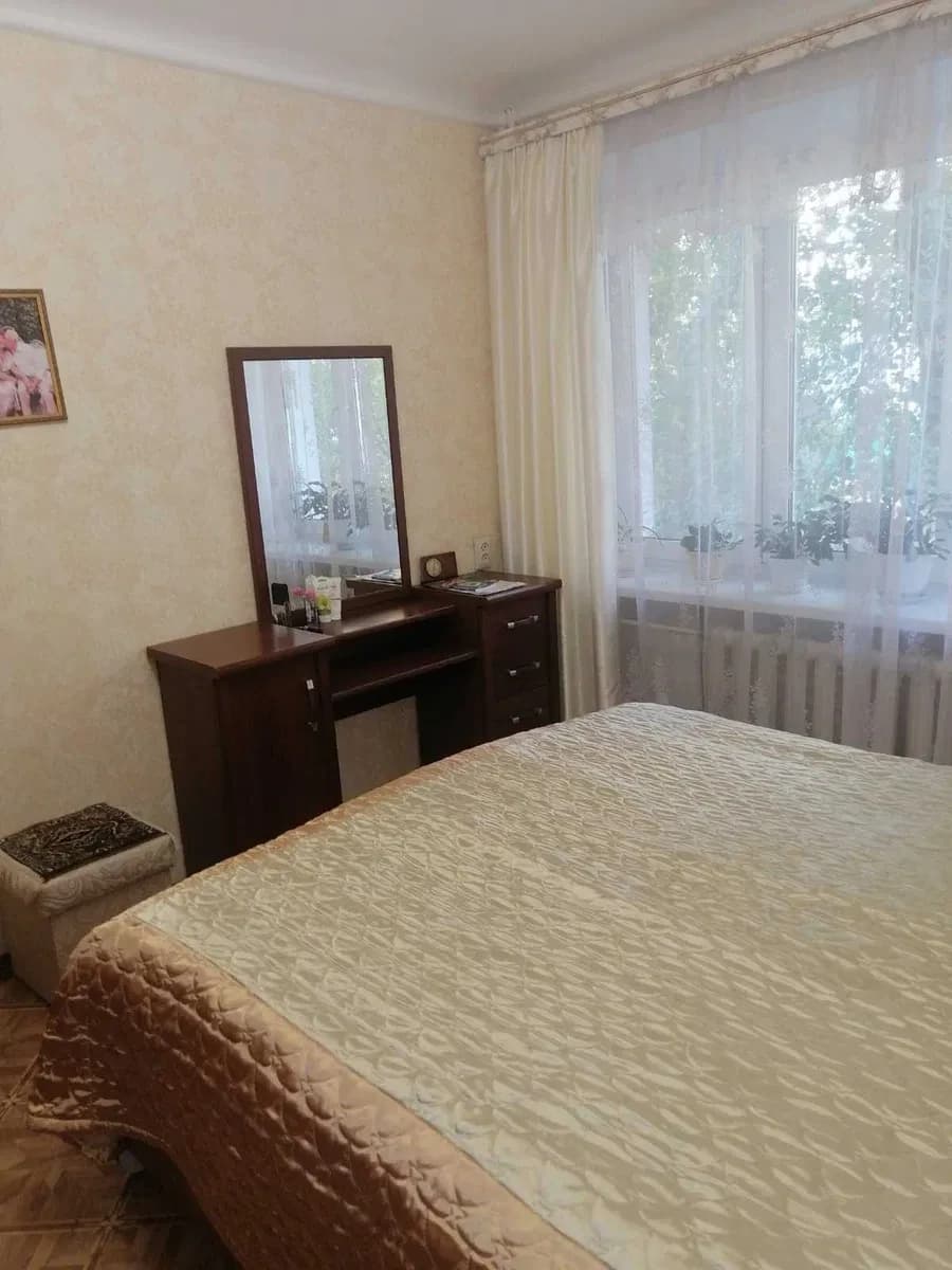 3-кімнатна квартира, Самар: автономне газове опалення, меблі та техніка - фото 3