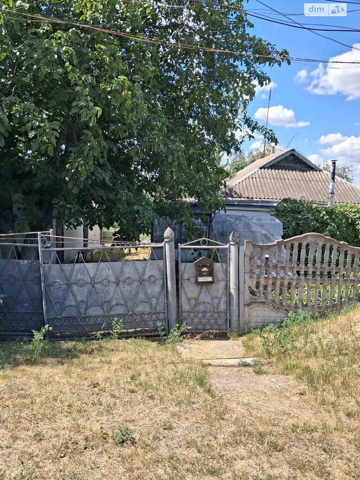 Будинок, Лебедин: веранда, криниця, гараж із підвалом - фото 4