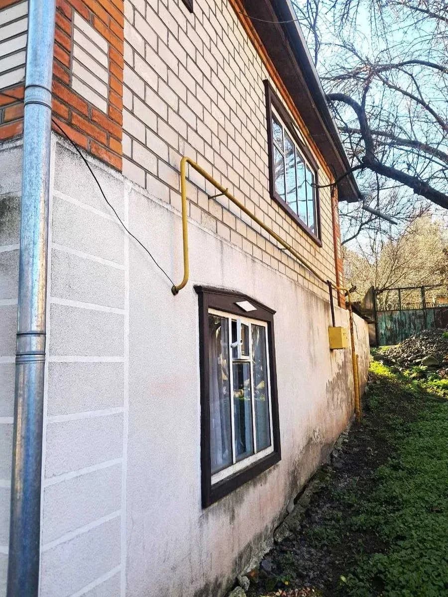 Будинок, Пирятин: гараж і літня кухня, великий власний ставок - фото 4