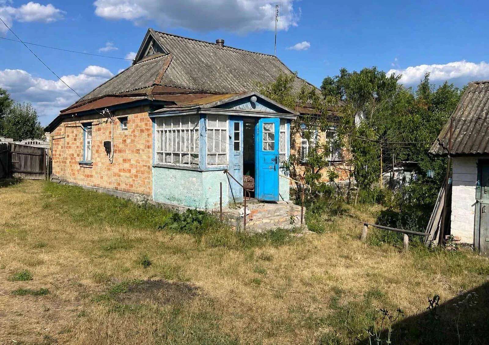 Дача, Городище: газове опалення, гараж із підвалом, літня кухня - фото 3