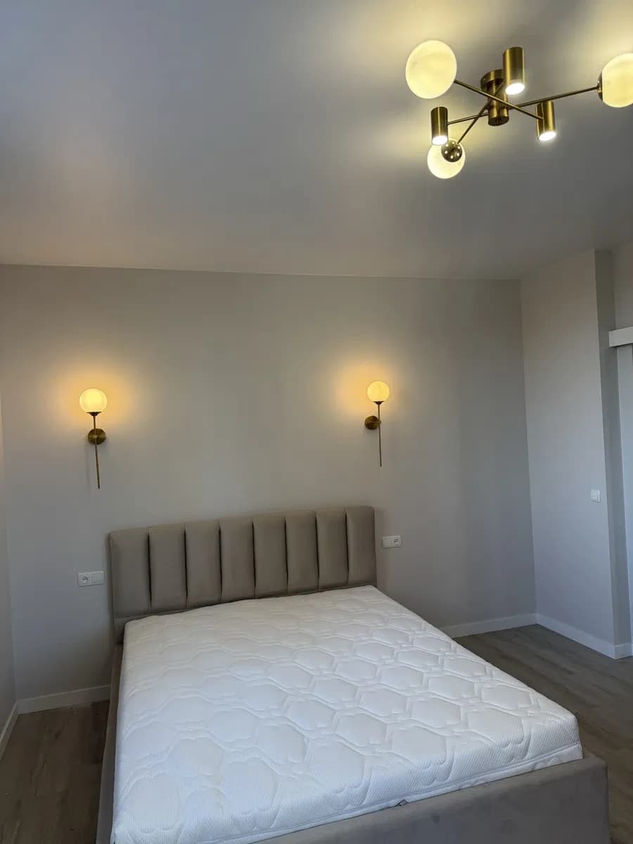 Євродвушка у ЖК Svitlo Park: кухня 20 м², метро Видубичі - фото 1