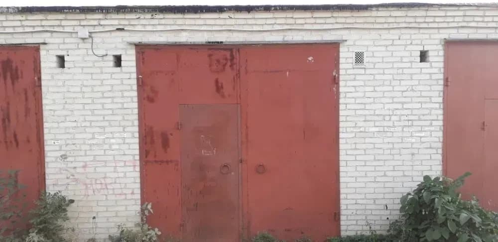Гараж, Луцьк: новий, високі ворота під бус, заряджання електроавто - фото 3