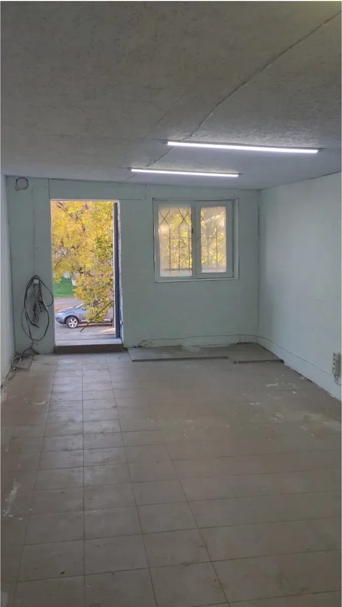 Гараж, Оболонський: два поверхи, кімнати, кухня і санвузол - фото 4
