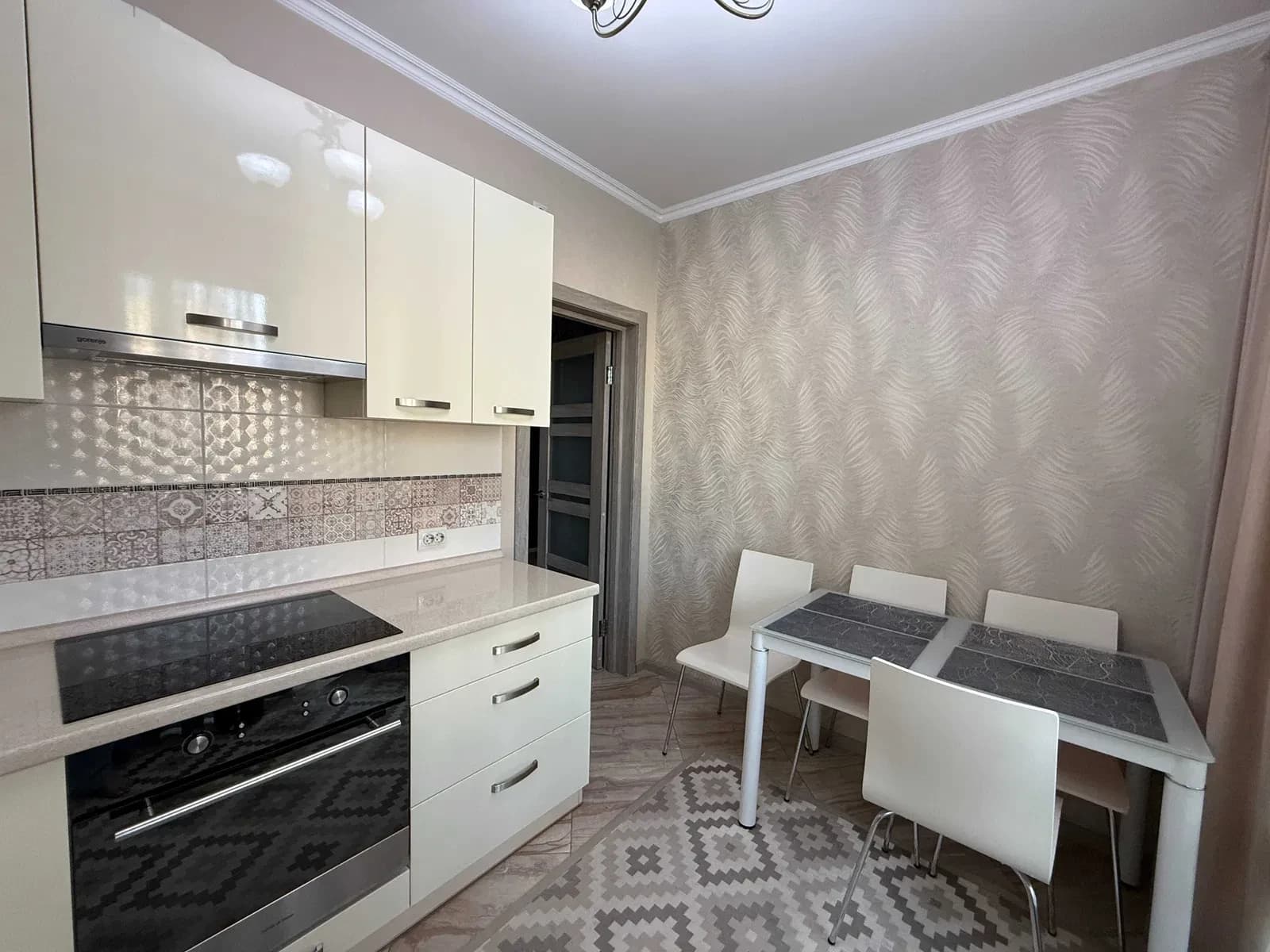 1-кімнатна квартира у ЖК Акварелі 1: новий ремонт, генератор - фото 4
