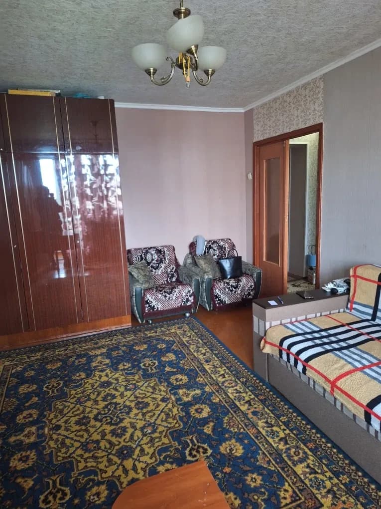 3-кімнатна квартира, Умань: біля 14 школи, окремі кімнати, 2 балкони - фото 4