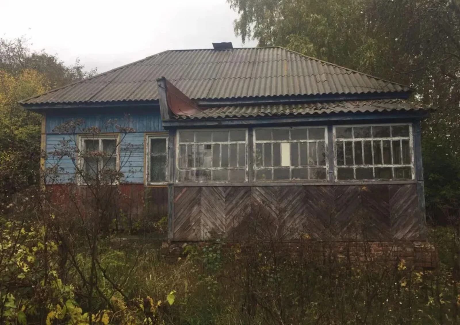 Будинок, Володькова Дівиця: туалет на території, цегляні стіни - фото 3