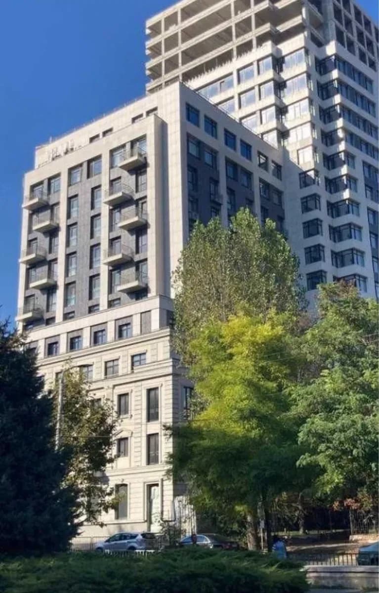 2-кімнатна квартира у ЖК Central Park: вільне планування, бізнес-клас - фото 1