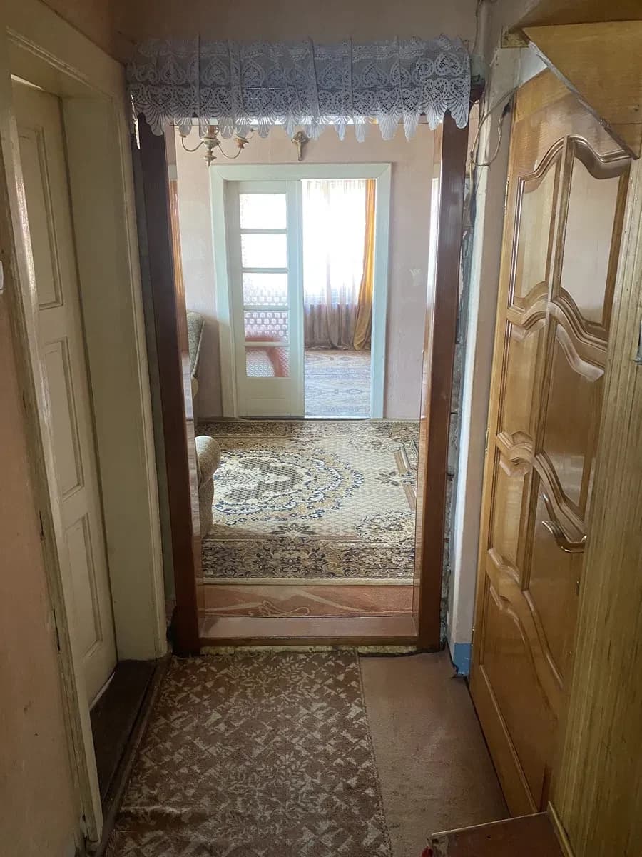 2-кімнатна квартира, Мукачево: цегляний будинок, місце для авто - фото 2