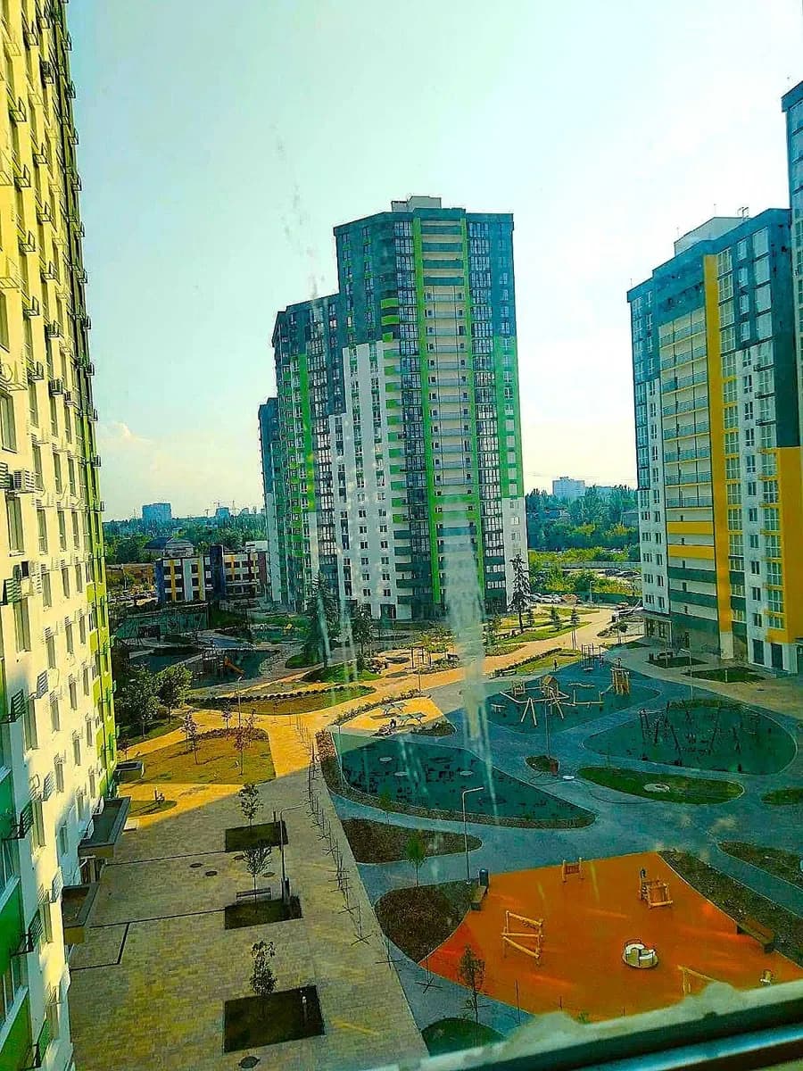 1-кімнатна квартира у ЖК «Сирецькі сади»: генератор, панорамні вікна - фото 2