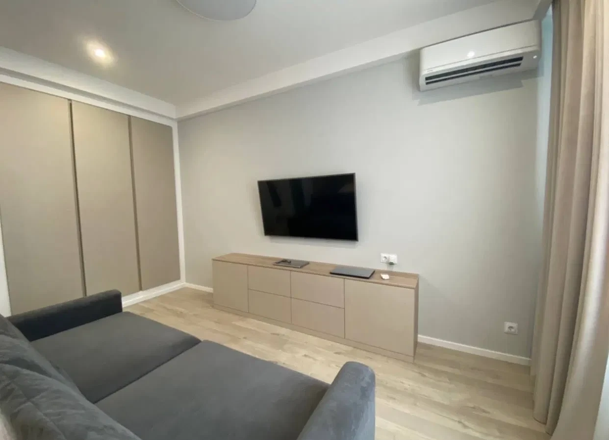 2-кімнатна квартира у ЖК IQ House: авторський ремонт, генератор - фото 4