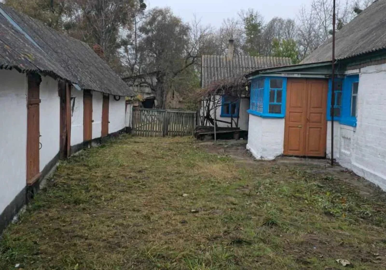 Будинок, Крилівка (Андрушівка): веранда, літня кухня, струмок - фото 1